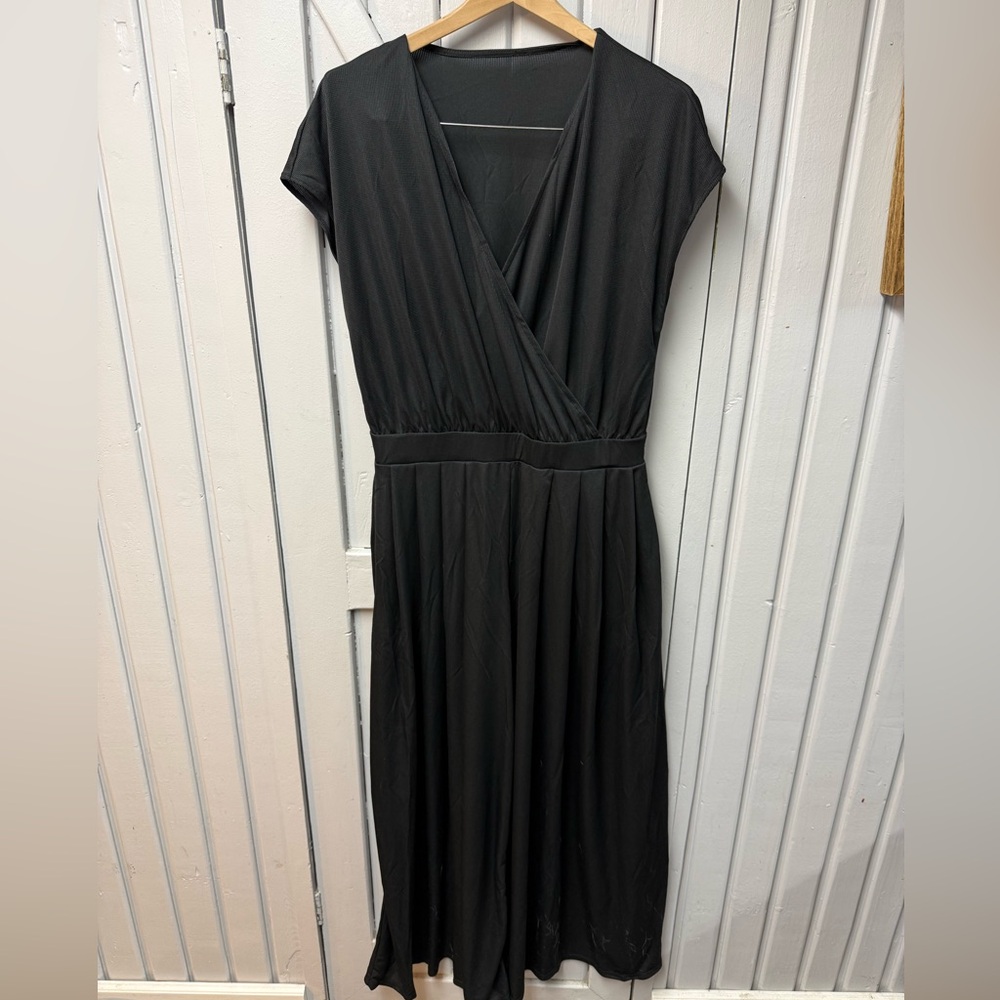 HALARA Classic Black wide leg jumpsuit